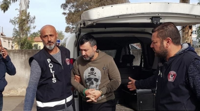 ΚΥΠΡΟΣ: Μέσω του οδοφράγματος Αγίου Δομετίου παραδόθηκε στην Αστυνομία ο Ζαβράντωνας    