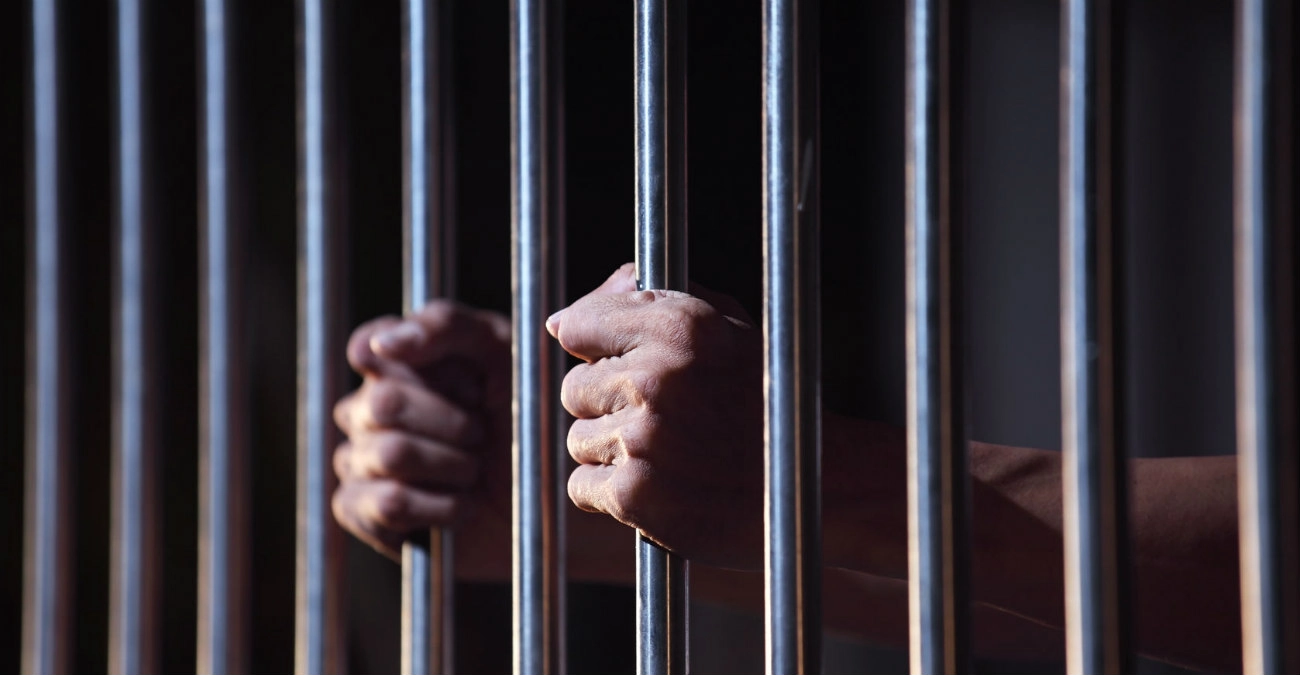 «Άκουσε» την ποινή του 26χρονος για τροχαία αδικήματα   