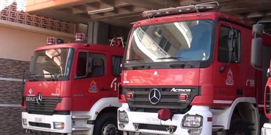 Πυρκαγιά στη Λάρνακα – Στη «μάχη» με τις φλόγες 10 μονάδες πυρόσβεσης