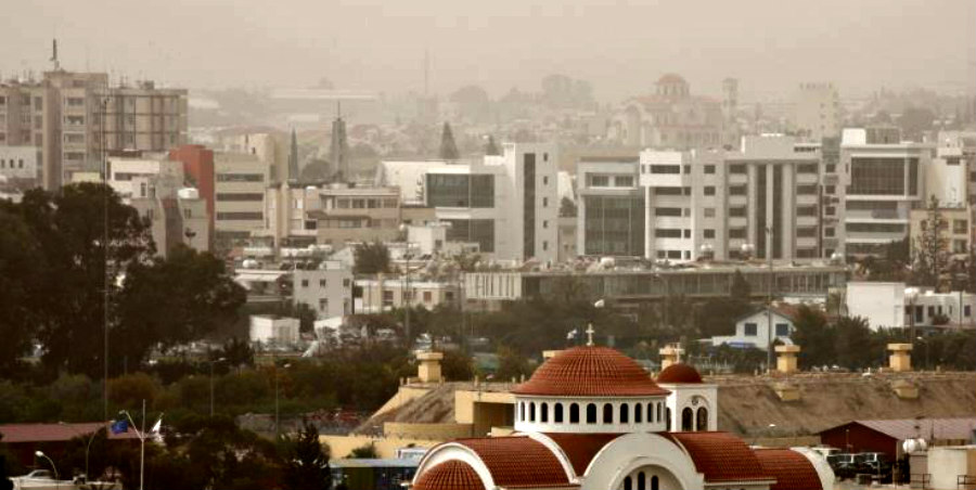 ΠΡΟΣΟΧΗ: Πνίγεται στη σκόνη η Κύπρος - Πολύ υψηλές συγκεντρώσεις στην ατμόσφαιρα