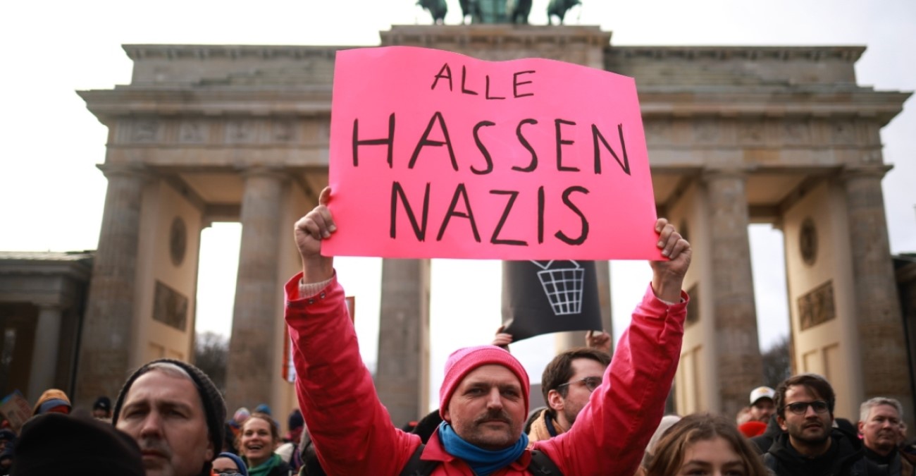 Γερμανία: Πληθαίνουν οι συμμαχίες του «δημοκρατικού τόξου» κατά του ακροδεξιού κόμματος AfD