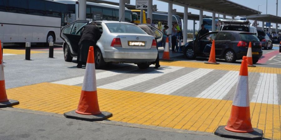 ΛΑΡΝΑΚΑ: Κλείνει τμηματικά η λωρίδα ταχείας κυκλοφορίας πλησίον του αεροδρομίου