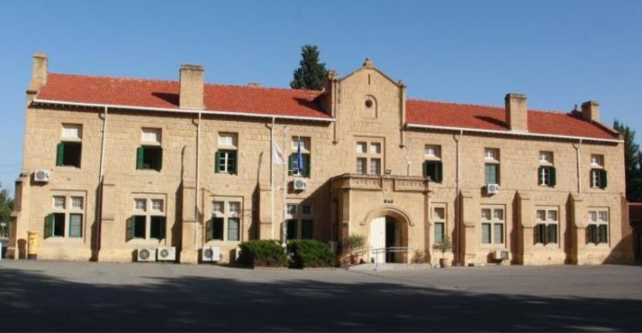 Αντεξέταση μάρτυρα για πρακτικές κτηματολογίου για περιουσίες στα κατεχόμενα στη δίκη Γερμανίδας μεσίτριας