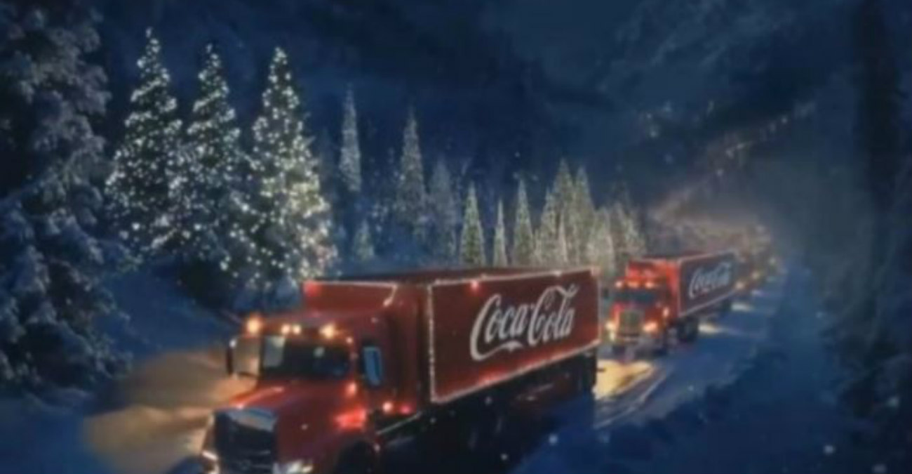 Coca-Cola: Άλλαξε την εμβληματική χριστουγεννιάτικη διαφήμιση της και οι θεατές ξεσηκώθηκαν στα Social Media – Βίντεο