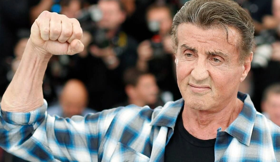 VIDEO - Σιλβέστερ Σταλόνε: Αν και 79 ετών, συνεχίζει το γυμναστήριο και δικαίως αποθεώνεται - «Ο Σλάι δεν γερνάει ποτέ»