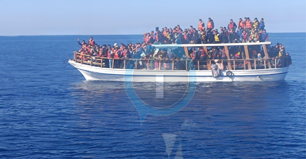 Ασφυκτικά γεμάτα τα έξι πλοιάρια με μετανάστες από το Λίβανο - Το ποσό που πλήρωσαν - Φωτογραφία