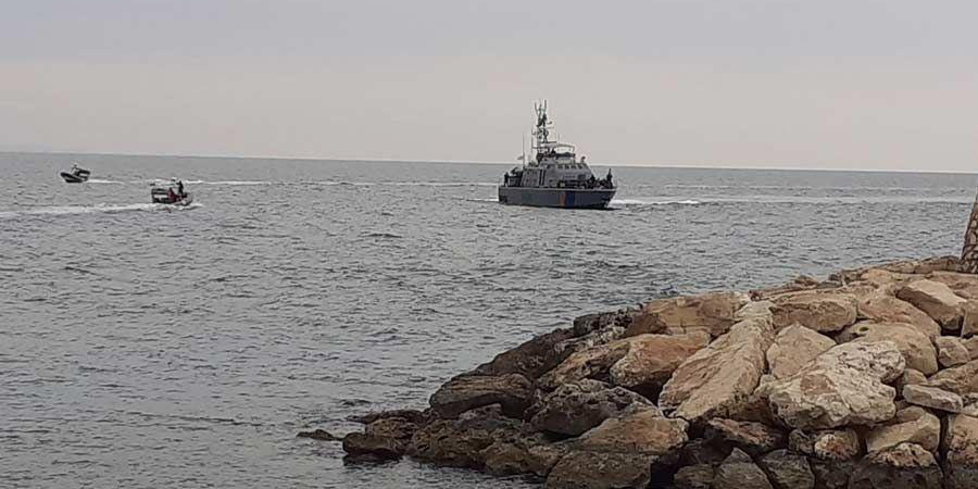 ΕΚΤΑΚΤΟ: Σκάφος με άτυπους μετανάστες -Προσεγγίστηκε από Λιμενική