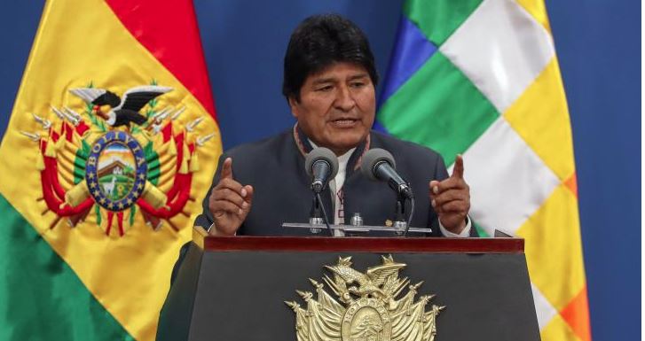 Βολιβία: Παραιτήθηκε ο Έβο Μοράλες - Ζήτησαν την απομάκρυνσή του Αστυνομία και στρατός 