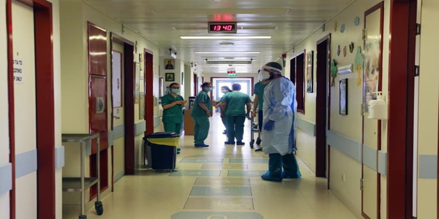 ΚΟΡΩΝΟΙΟΣ: Τρεις ασθενείς νοσηλεύονται στο Νοσοκομείο Αναφοράς