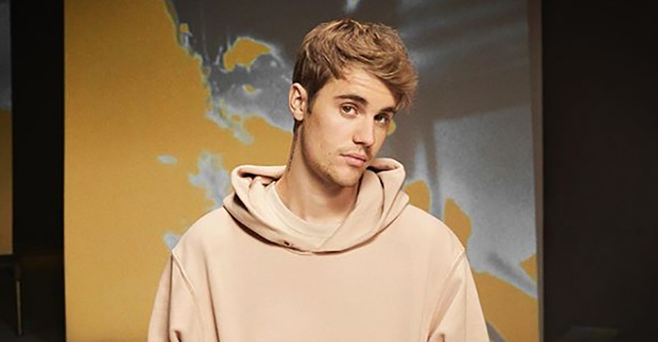 Justin Bieber: Δείχνει το πρόσωπό του εννέα μήνες μετά τη διάγνωση με σύνδρομο Ramsay Hunt