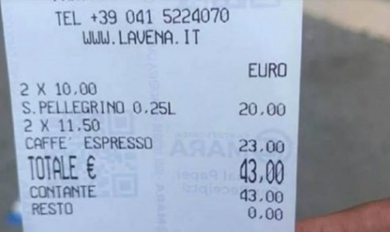 Έπαθαν σοκ οι τουρίστες: Πλήρωσαν 43 ευρώ για 2 καφέδες και 2 νερά στη Βενετία