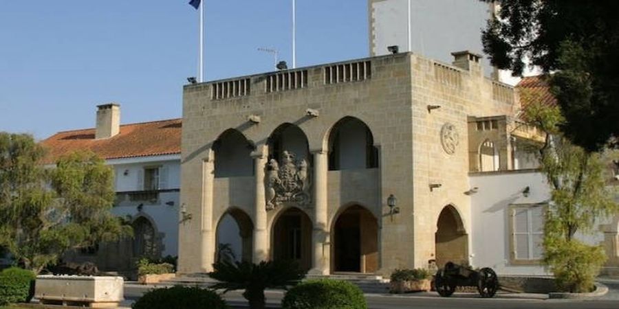 Έξαλλοι στη ΔΗΠΑ με το Προεδρικό - Αιχμές Μαρίνου Κλεάνθους για στήριξη σε ΔΗΣΥ, ΕΛΑΜ και ΔΗΚΟ