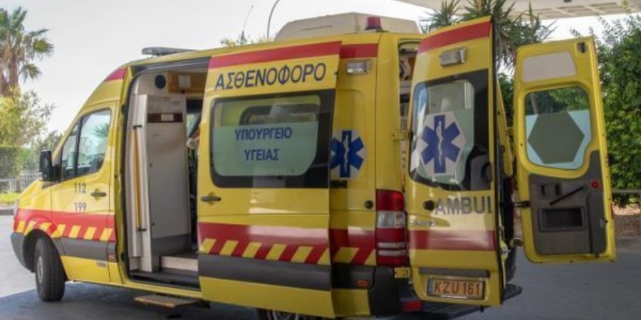 ΛΑΡΝΑΚΑ: Σοβαρά στο νοσοκομείο 27χρονος μετά από τροχαίο στον αυτ/δρομο 
