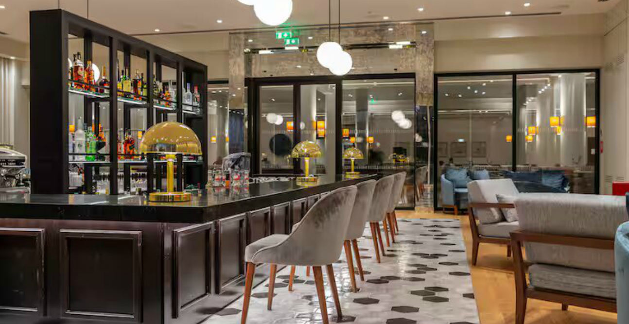 Ψάχνεις για brunch ή afternoon tea στην Πρωτεύουσα; Ένας ξεχωριστός χώρος που δεν φανταζόσουν είναι το νέο σημείο συνάντησης