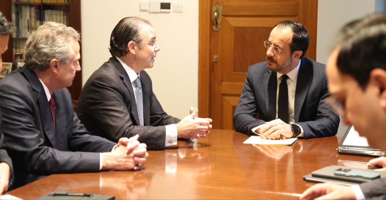 Συναντήθηκε με αντιπροσωπεία της Chevron ο ΠτΔ - Έρχονται αποφάσεις για την ενέργεια από το Υπουργικό 