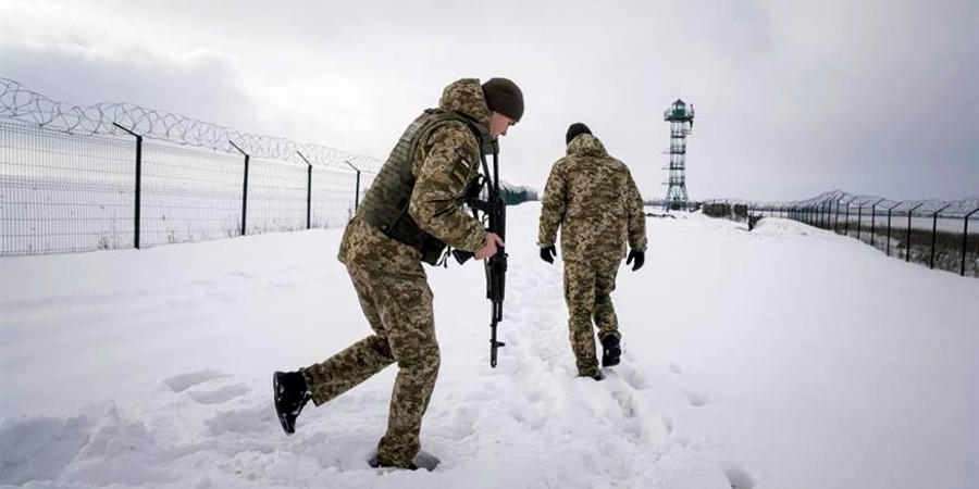 Οι ΗΠΑ μετακινούν 3000 στρατιώτες στην ανατολική Ευρώπη – Ανησυχία για το αδιέξοδο Ουκρανίας-Ρωσίας