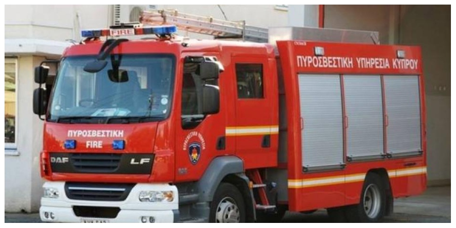 ΛΕΜΕΣΟΣ:  Τέσσερα πυροσβεστικά οχήματα σε επιχείρηση για κατάσβεση πυρκαγιάς  - Διερευνώνται τα αίτια
