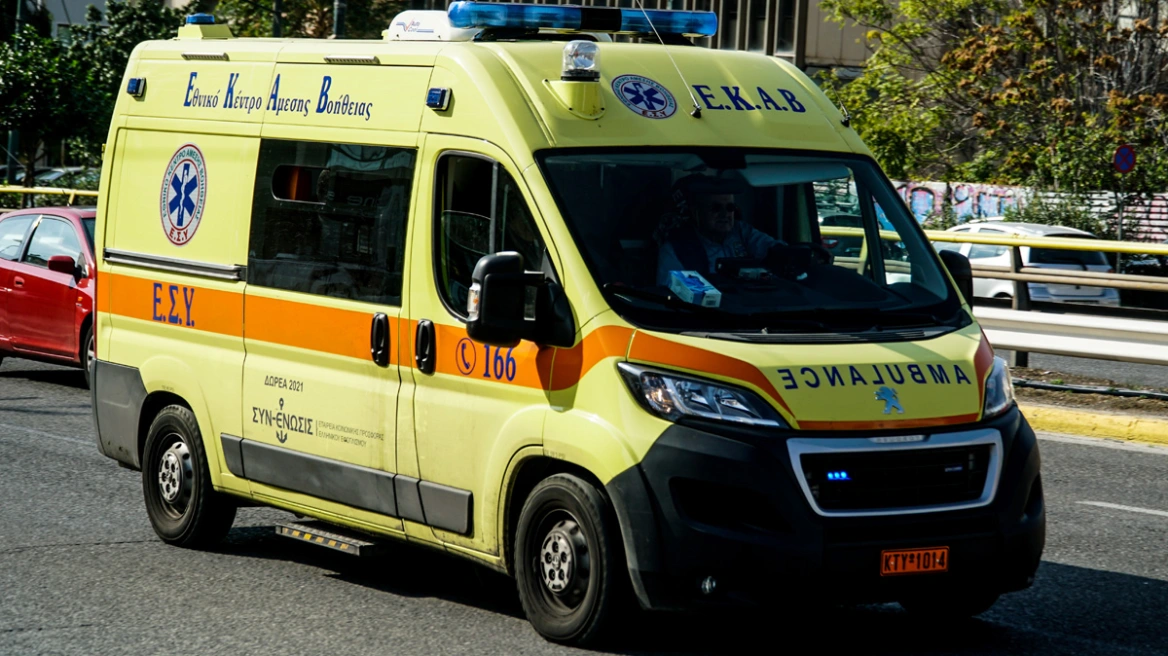 Ελλάδα: 14χρονος τραυματίστηκε σοβαρά σε ανατροπή τρακτέρ