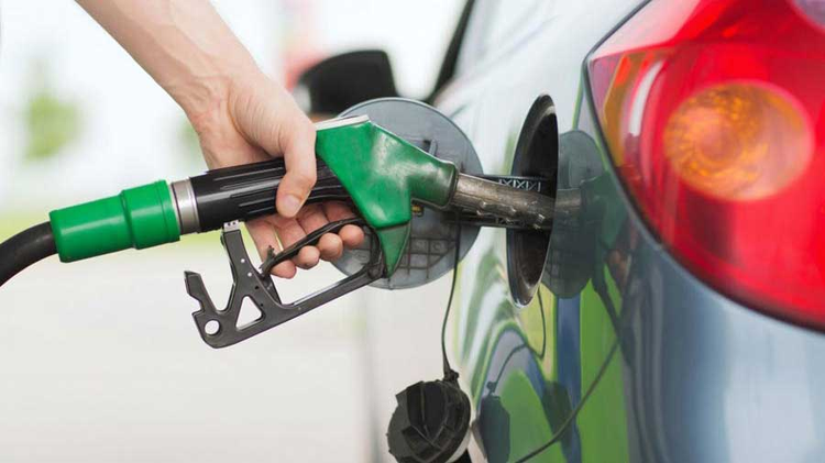Έρχονται νέες αυξήσεις στα καύσιμα - Τερματίζεται την 1η Απριλίου ο μειωμένος φόρος κατανάλωσης