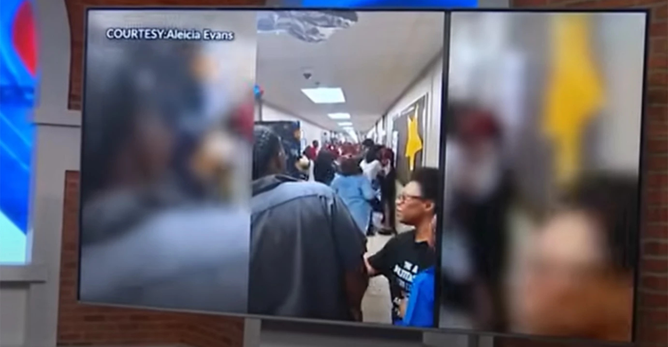 Video: Κακός χαμός σε νηπιαγωγείο στις ΗΠΑ - Άγριος καβγάς ξέσπασε μεταξύ γονέων, τα παιδιά τους φώναζαν να σταματήσουν