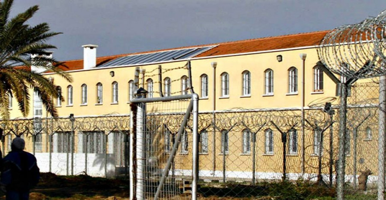 Κρατούμενος στις Κεντρικές Φυλακές επιχείρησε να αυτοπυρποληθεί - Μεταφέρθηκε στο Νοσοκομείο