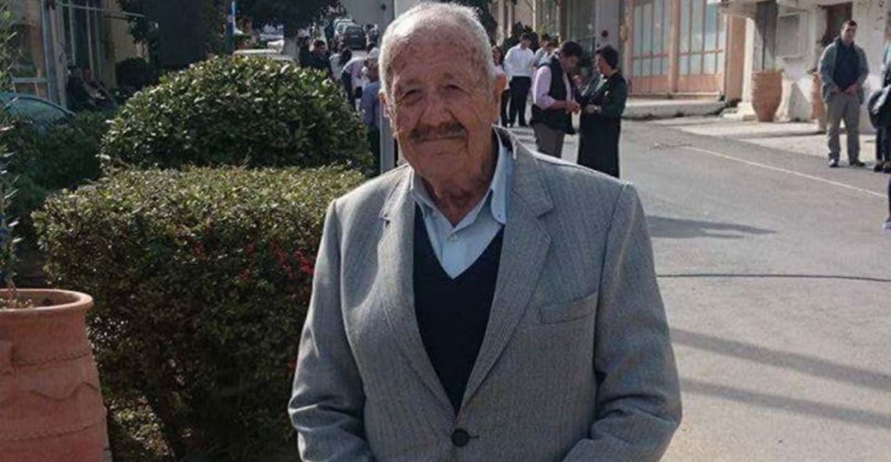«Έφυγε» στα 97 του ο γηραιότερος φοιτητής στην Ελλάδα