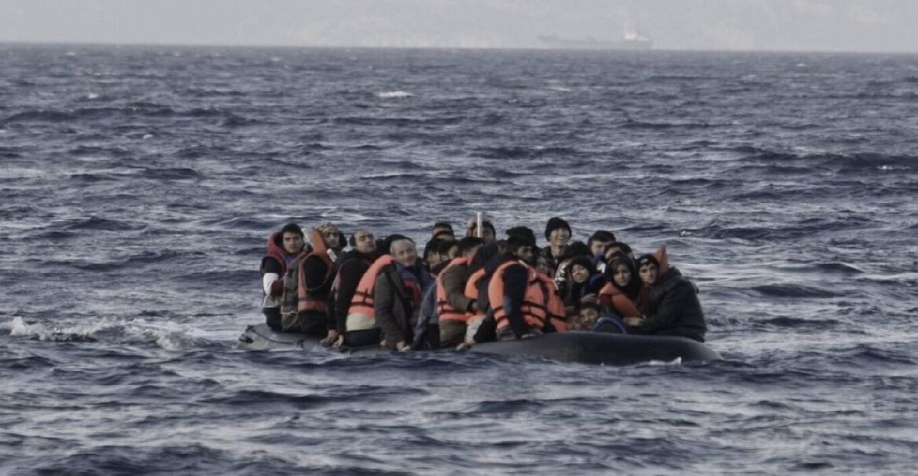 Βρετανία: Τουλάχιστον ένας νεκρός, πέντε σε σοβαρή κατάσταση από βύθιση σκάφους μεταναστών στη Μάγχη