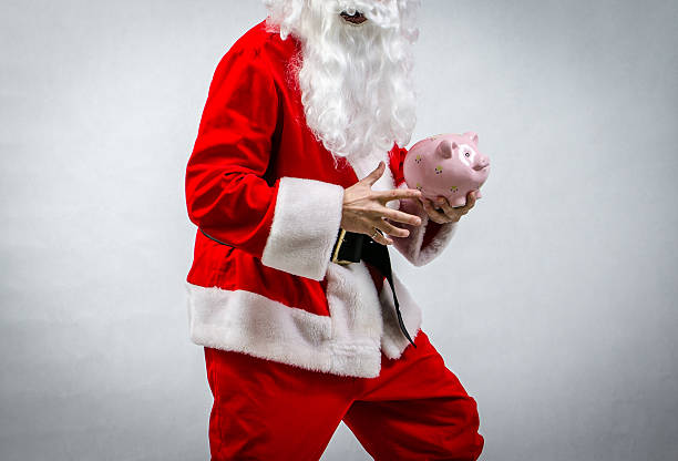 Σαν άλλος Άγιος Βασίλης, 25χρονος διαρρήκτης πιάστηκε στα πράσα μέσα σε οικία με γεμάτο σακίδιο – Μπλεγμένος και σε άλλες υποθέσεις