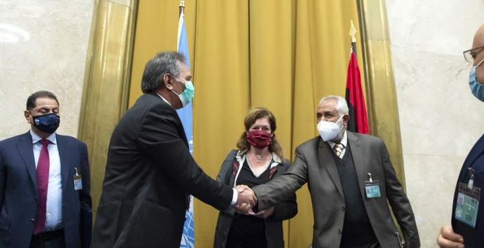 Θερμά χαιρετίζει η ΕΕ την υπογραφή συμφωνίας κατάπαυσης του πυρός στη Λιβύη