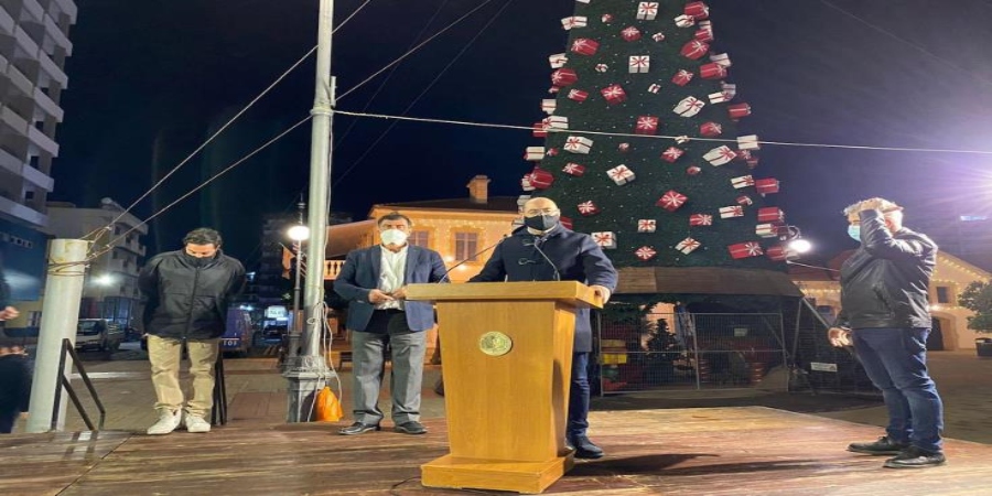 Αέρας αισιοδοξίας στη Λάρνακα - Χριστουγεννιάτικος στολισμός και συγκινητικό μήνυμα 