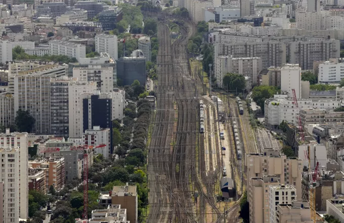 Χάος στο σιδηροδρομικό δίκτυο της Γαλλίας πριν την τελετή έναρξης των Ολυμπιακών: Βρέθηκαν εμπρηστικοί μηχανισμοί