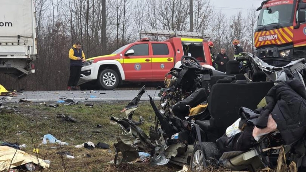 20 και 28 ετών οι τραυματίες οπαδοί του ΠΑΟΚ στη Ρουμανία, «ο ένας είναι καλά, ο δεύτερος θα πάρει εξιτήριο, ο τρίτος είναι σε σοβαρή κατάσταση» λέει ο Γεωργιάδης