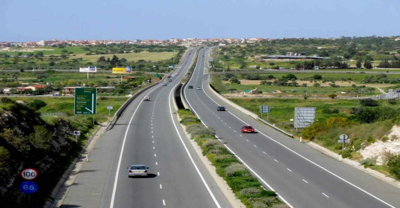 Δόθηκε στην κυκλοφορία ο αυτοκινητόδρομος Λεμεσού-Πάφου