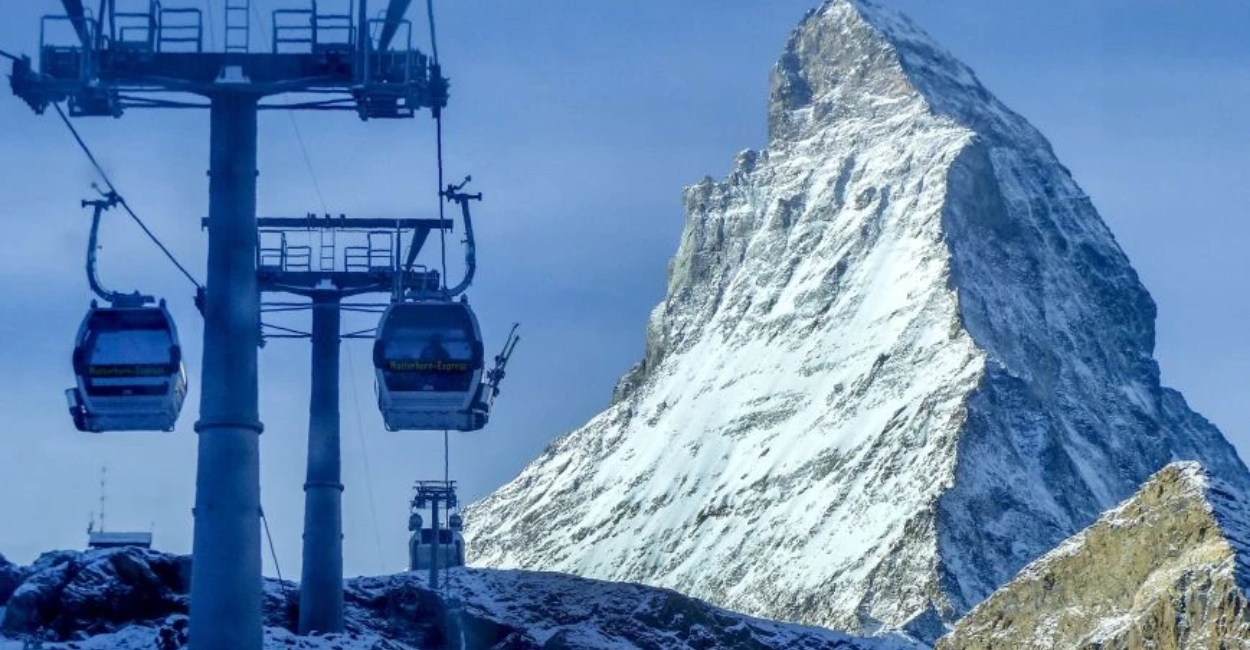 Παγετώνας που έλιωσε στις Άλπεις αποκάλυψε το πτώμα αγνοούμενου ορειβάτη από το 1986 – Η ανατριχιαστική φωτογραφία