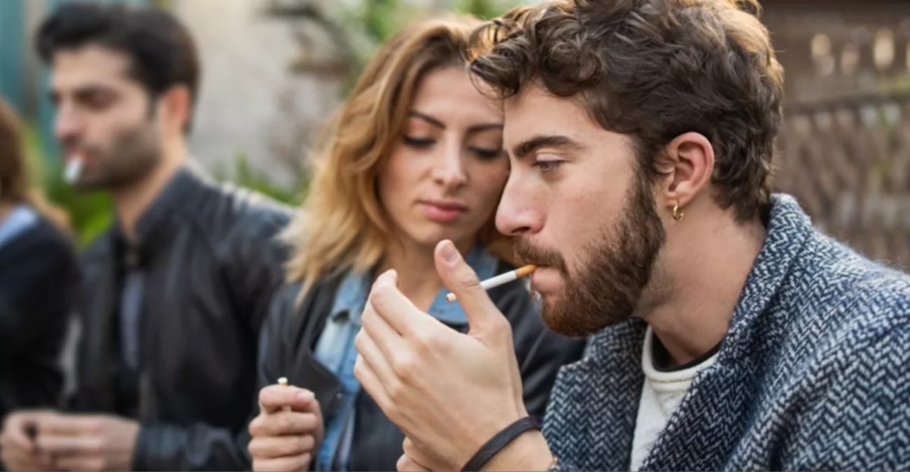 «Καπνίζω κάτω από 5 τσιγάρα την ημέρα, πειράζει;» – Νέα μελέτη απαντά