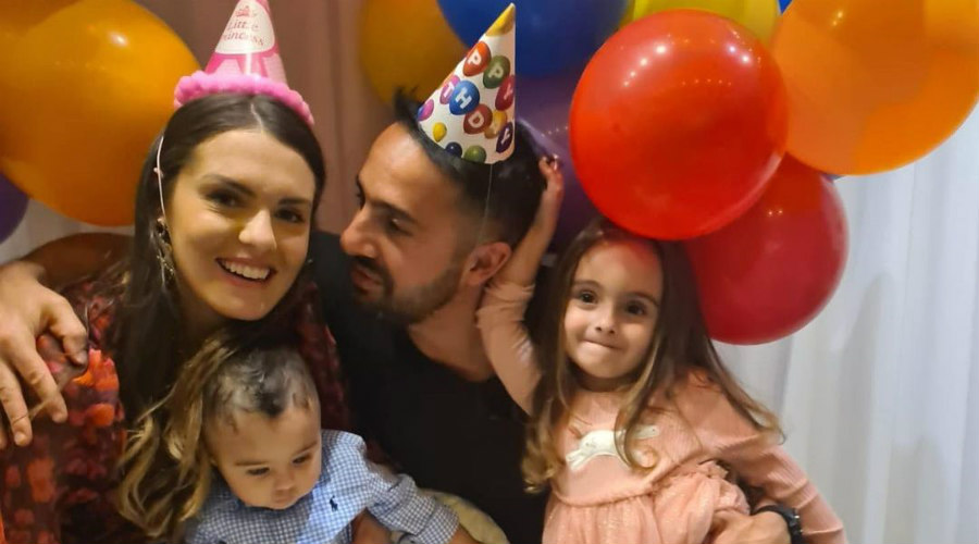 Κρίστη Αγαπίου - Πανίκος Λειβαδιώτης: Πάρτι γενεθλίων για τα πρώτα γενέθλια του γιου τους (Φώτος)