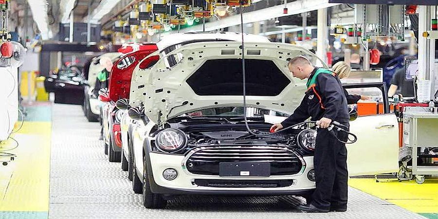 Κατέρρευσε η παραγωγή αυτοκινήτων στη Βρετανία – Έκλεισαν εργοστάσια για ένα Brexit που δεν έγινε ποτέ