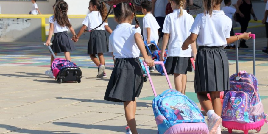 Επιστροφή στα θρανία: Αύριο το πρώτο κουδούνι της νέας σχολικής χρονιάς για δημόσια Δημοτικά και Νηπιαγωγεία