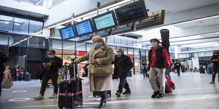 Η Γαλλία θα θέτει σε καραντίνα τους ταξιδιώτες που έρχονται από την Ισπανία