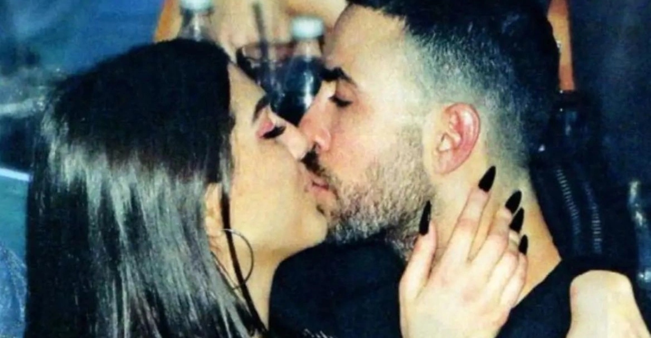 Μελίνα Νικολαΐδη: Φιλιά με τον σύντροφό της στο μαγαζί που τραγουδά η Βανδή