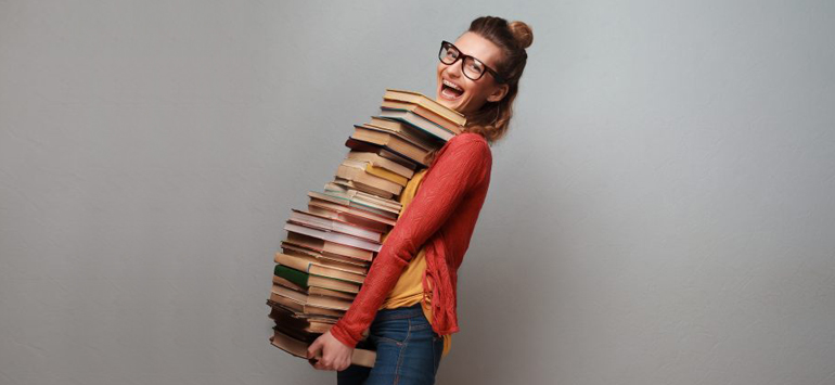 Η πιο φανατική βιβλιοφάγος στον κόσμο: Διαβάζει περίπου 200 βιβλία τον μήνα