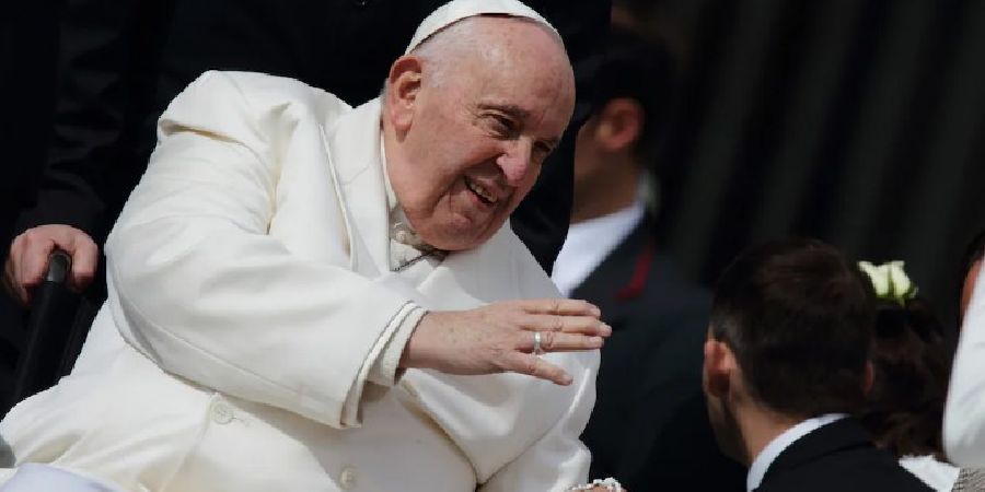 Πάπας Φραγκίσκος: Πήρε εξιτήριο από το νοσοκομείο - «Είμαι ακόμα ζωντανός»