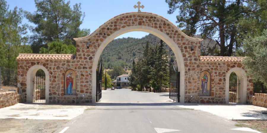 ΚΥΠΡΟΣ: Ηγουμένη είδε να κλέβουν από την μονή της Αγίας Θέκλης - Τους εντόπισαν σχεδόν δύο μήνες μετά 