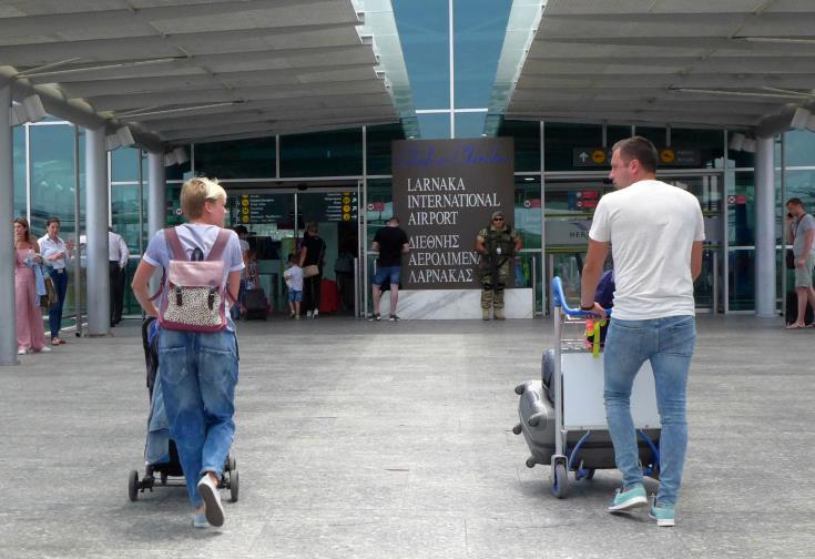 Το κλείσιμο αεροπορικών εταιρειών πλήγωσε τον τουρισμό της Κύπρου