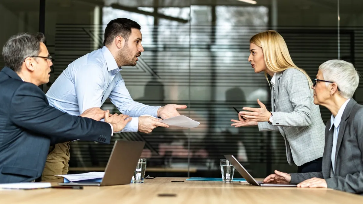Ποιες είναι οι τοξικές σχέσεις που μας γερνούν πριν την ώρα μας