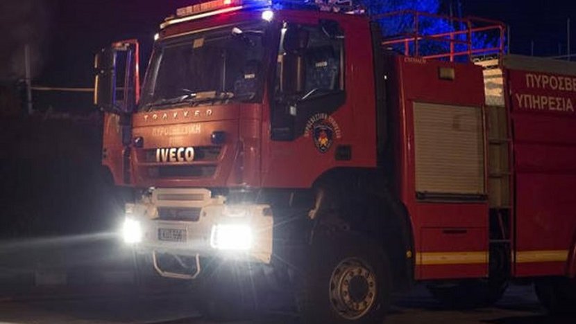 Εμπρησμός πίσω από τη φωτιά στα δύο οχήματα στη Λεμεσό – Μαρτυρία ότι είδαν κουκουλοφόρους να φεύγουν από τη σκηνή