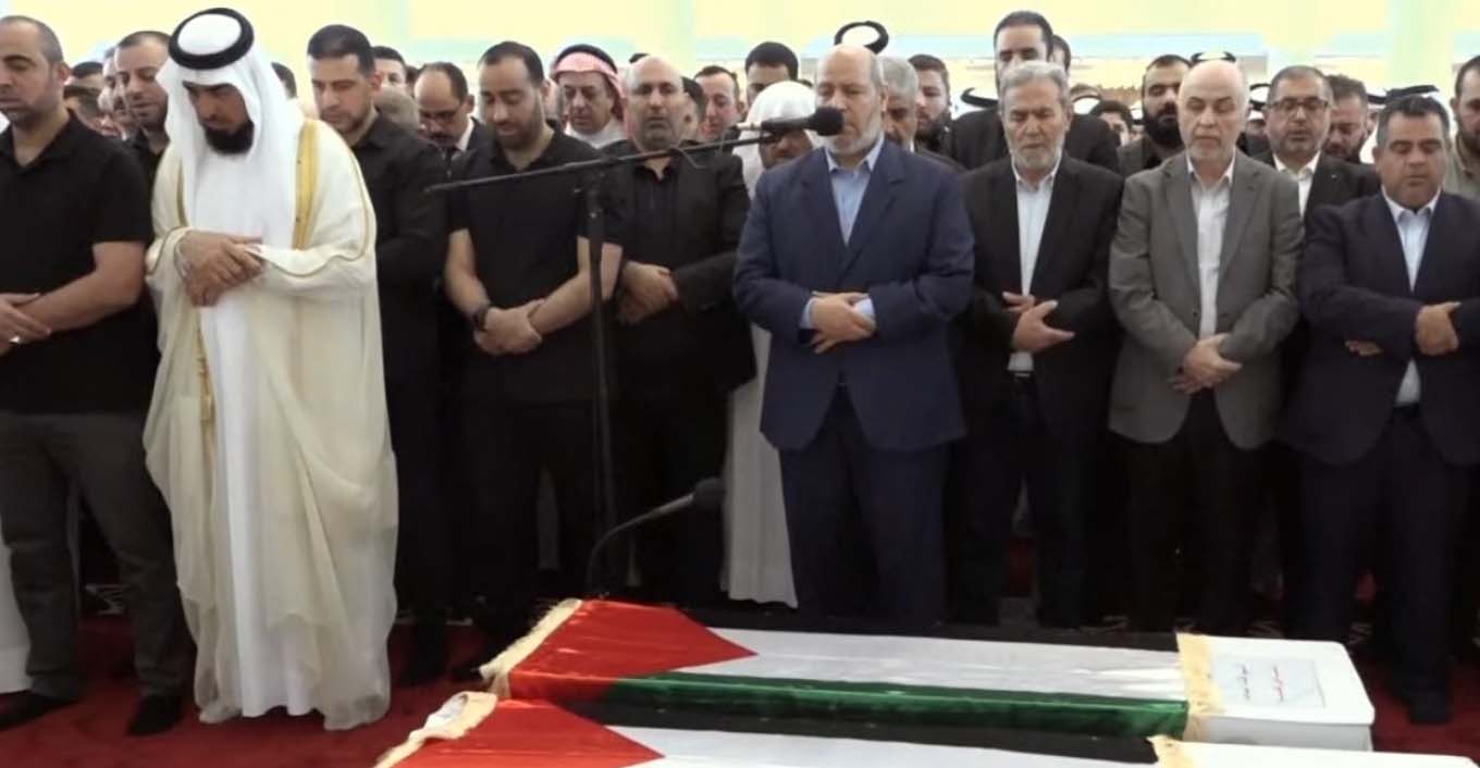 Στη Ντόχα η σορός του Ισμαήλ Χανίγια, ξεκίνησε η κηδεία - Δείτε βίντεο