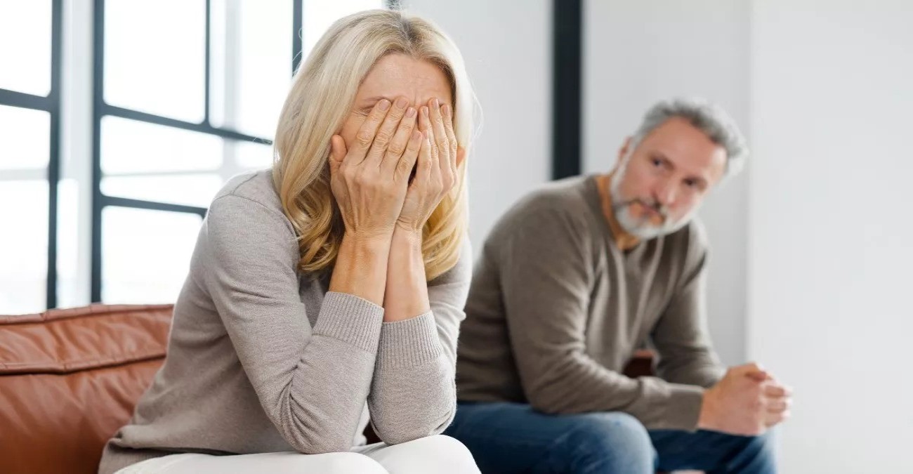 Διαζύγιο μετά τα 50: Ποιους δυσκολεύει περισσότερο ο χωρισμός