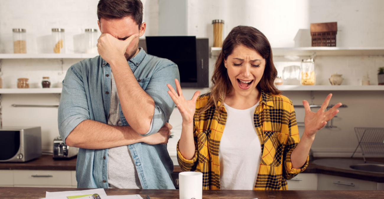 Σχέσεις: Τα τρία σημάδια ότι δεν ταιριάζετε στα οικονομικά