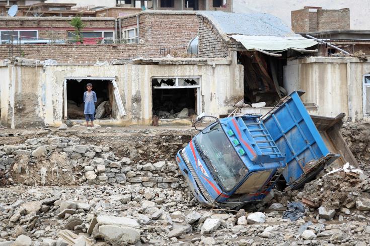 Φονικές πλημμύρες στο Αφγανιστάν: Τουλάχιστον 100 οι νεκροί, η πόλη Σαρικάρ καταστράφηκε